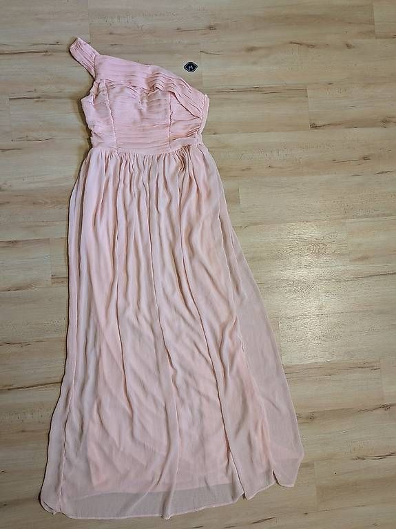 Kleider: Festliches Kleid M – Gebraucht aus Langnau im Emmental von MartinaZ86