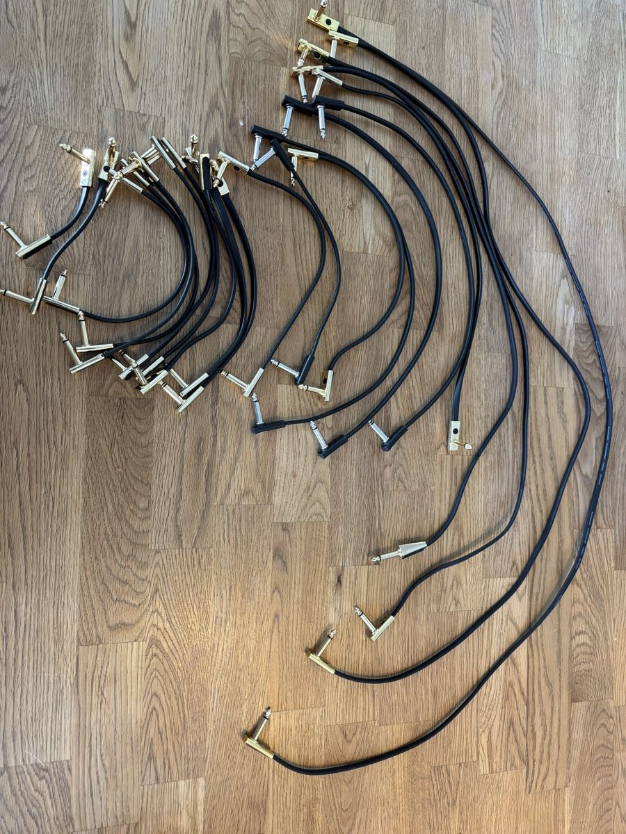 Strumenti musicali: Rockboard set de 21 câbles Patch – Usato da La Chaux-de-Fonds venduto da bartoglan