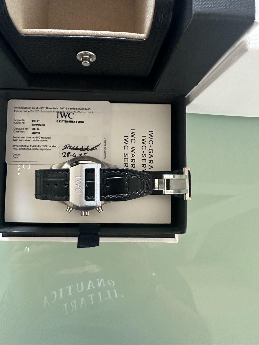IWC Orologi: IWC Pilot Chronograph IW377701 gebraucht – Usato da Watt venduto da Gini120 1
