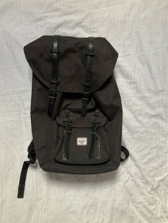 sac herschel little america 25l