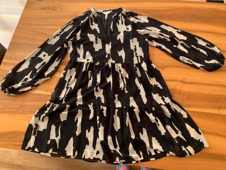Object toolles Kleid, Gr. 38, beige/schwarz - tolles Muster