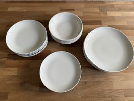 Porzellan Teller Set 
