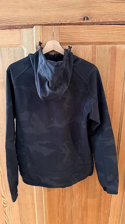 Giacche: Softshell Herren Gr M – Usato da Einsiedeln venduto da Wontom 1