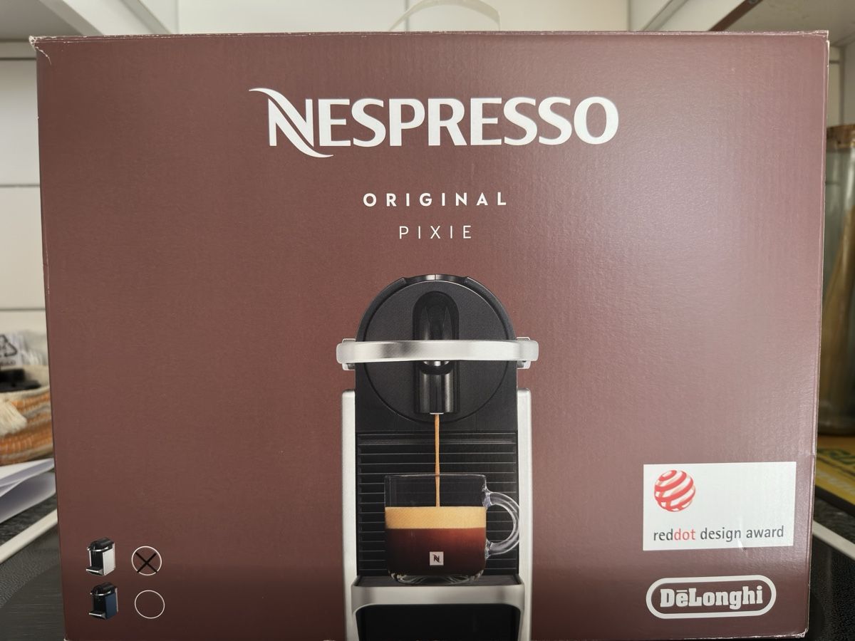 De'Longhi Machines à café & Machines à expresso: Delonghi Pixie Nespressomaschine – Neuf avec emballage d'origine à Zürich par Schellenursli 1