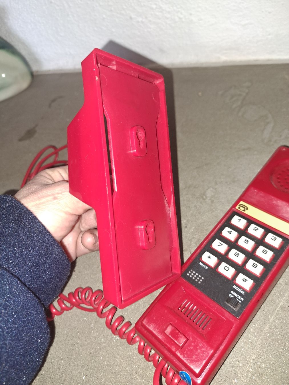 Téléphones: Retro Telefon im knalligen Rot - ein echter Hingucker!  – D'occasion à Kölliken par Upcycling-by-Mc-TAM 5