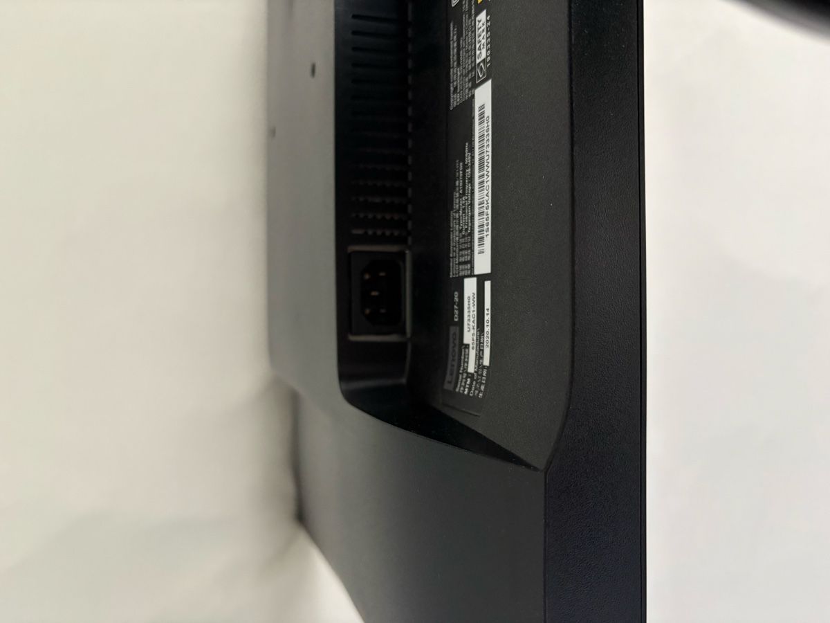 Lenovo Monitore: Lenovo Monitor – Neu (gemäss Beschreibung) aus Hünenberg von ben_7d5t 3