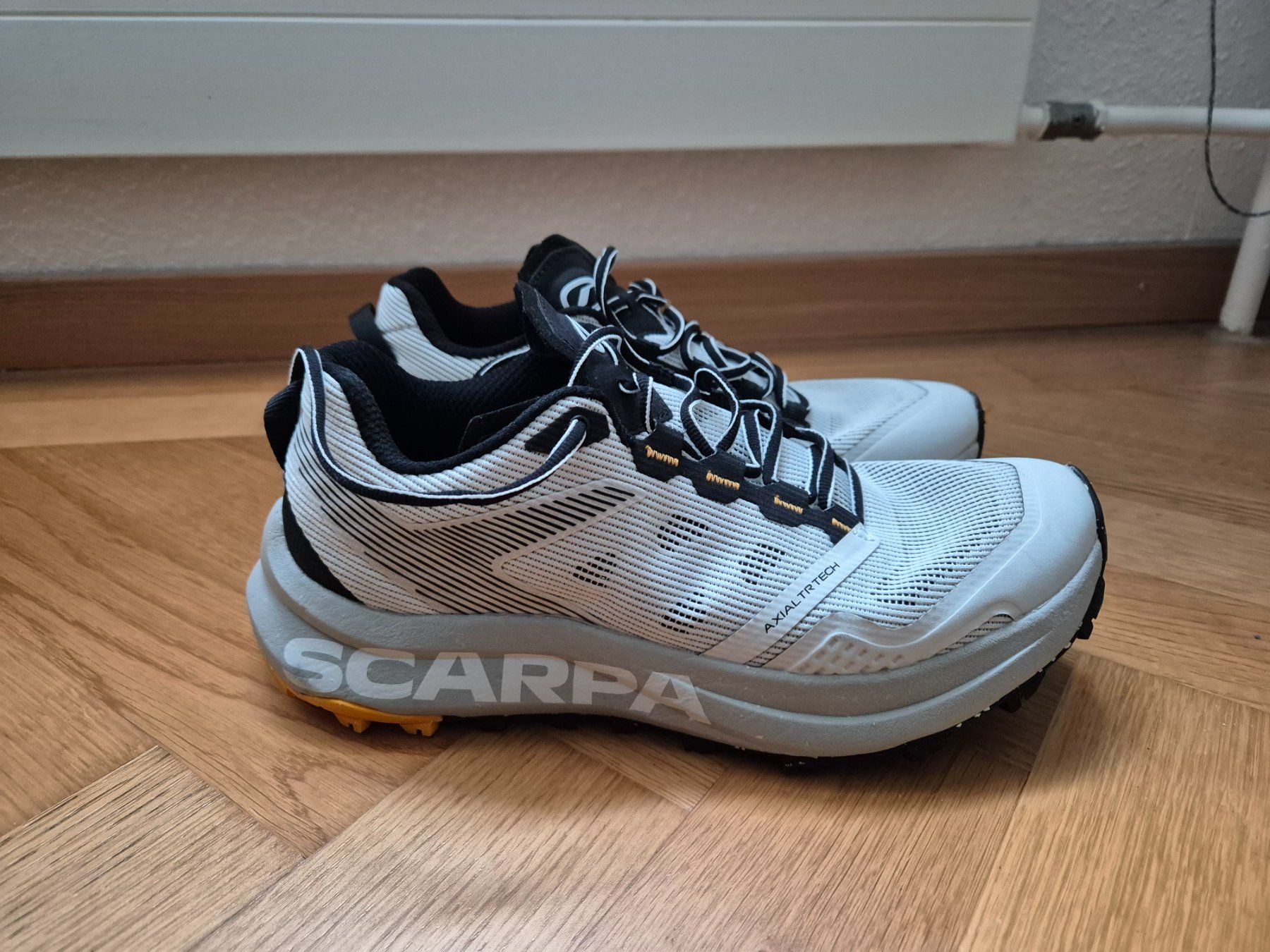 Scarpa Scarpe da donna: Scarpa "Spin Planet" Trailrunningschuhe - NEU! – Nuovo (secondo la descrizione) da Zürich venduto da LeSoleil121 2