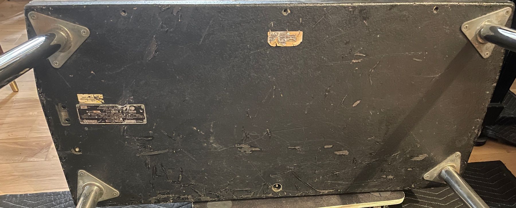 Wurlitzer Musikinstrumente: Wurlitzer Electric Piano 200A – Gebraucht aus Fribourg von Marinadelrey 4