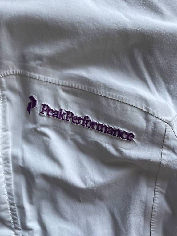 Giacche: Veste de ski dame Peak Performance (taille S) – Usato da Bevaix venduto da FloNat02 1