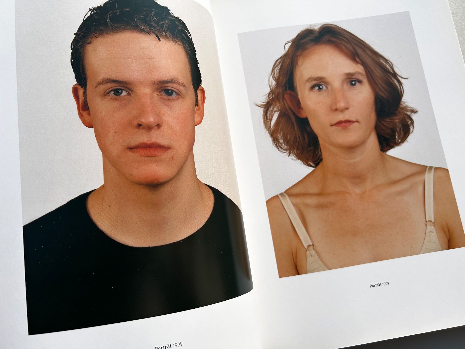 Libri: Thomas Ruff: Photographs 1979-Today. Great Condition! – Usato da Zürich venduto da Coffeetable88