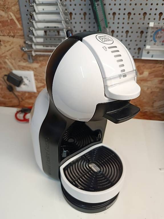 Machines à café & Machines à expresso: Machine à café Nescafé Dolce Gusto Minime – D'occasion à Corbières par Iggdrasil