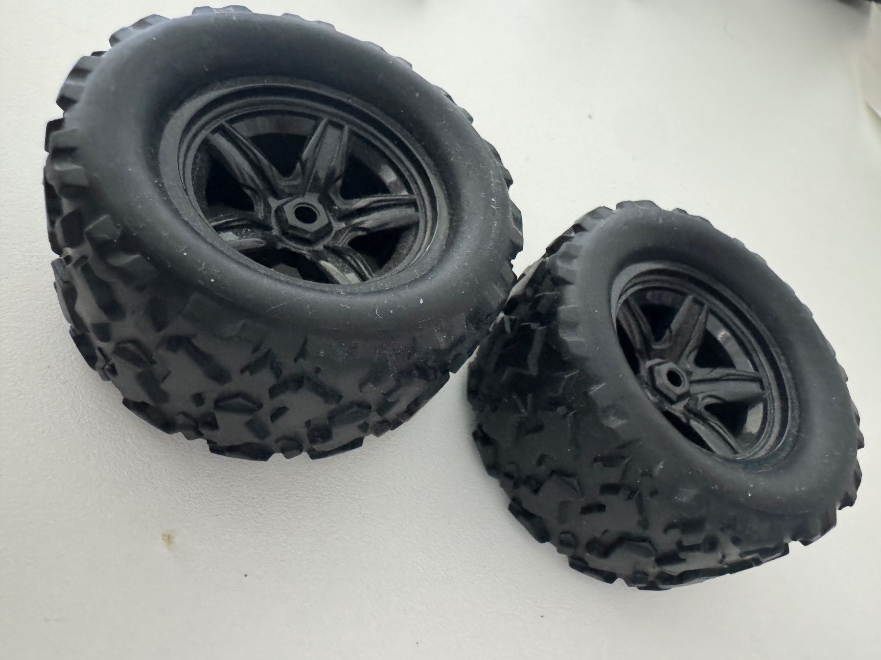 Absima RC Modellbau: Absima High Speed Truggy Hurricane – Gebraucht aus Sursee von k12g223 2
