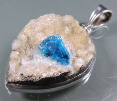 Cavansit auf Heulandit Anhänger Silber 925