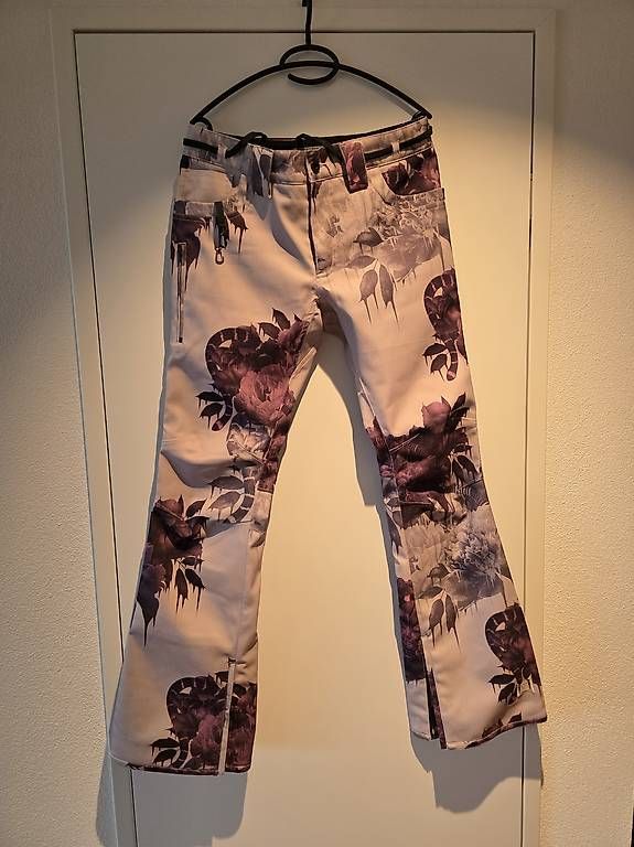 Hosen: L1 Snowboardhose M – Gebraucht aus Römerswil LU von Thecoconuts