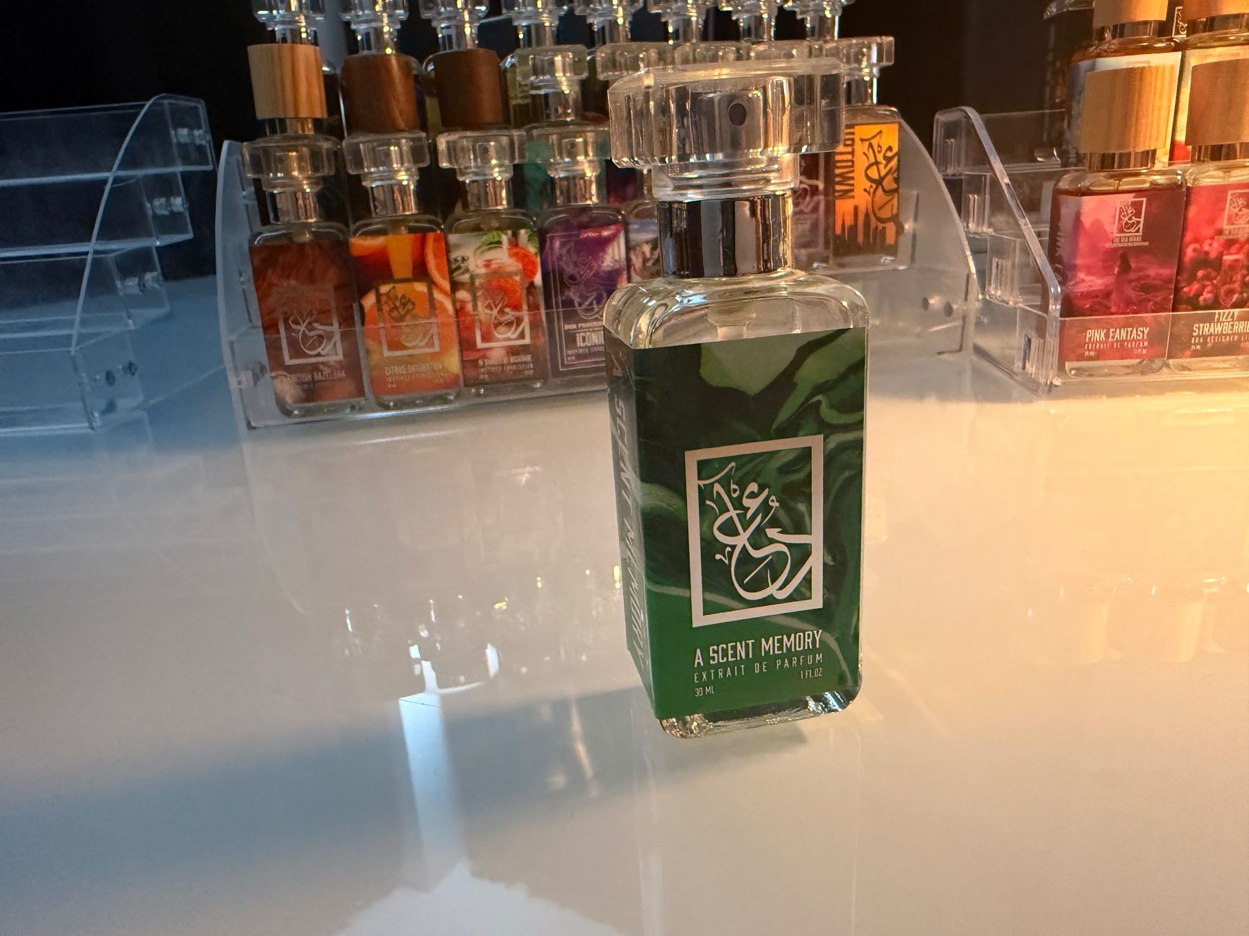 Profumi & Eau de Toilette: DUA Brand - A Scent Memory – Usato da Bern venduto da Symsonic
