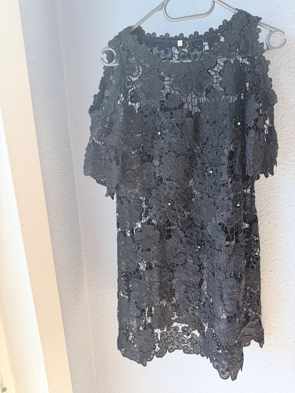 Vestiti: Schwarzes Spitzenkleid, Grösse S 2 in 1 – Nuovo (secondo la descrizione) da Münchenstein venduto da By.gabriela.v