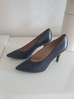 Escarpins/ Chaussures Unisa pointure 37.5