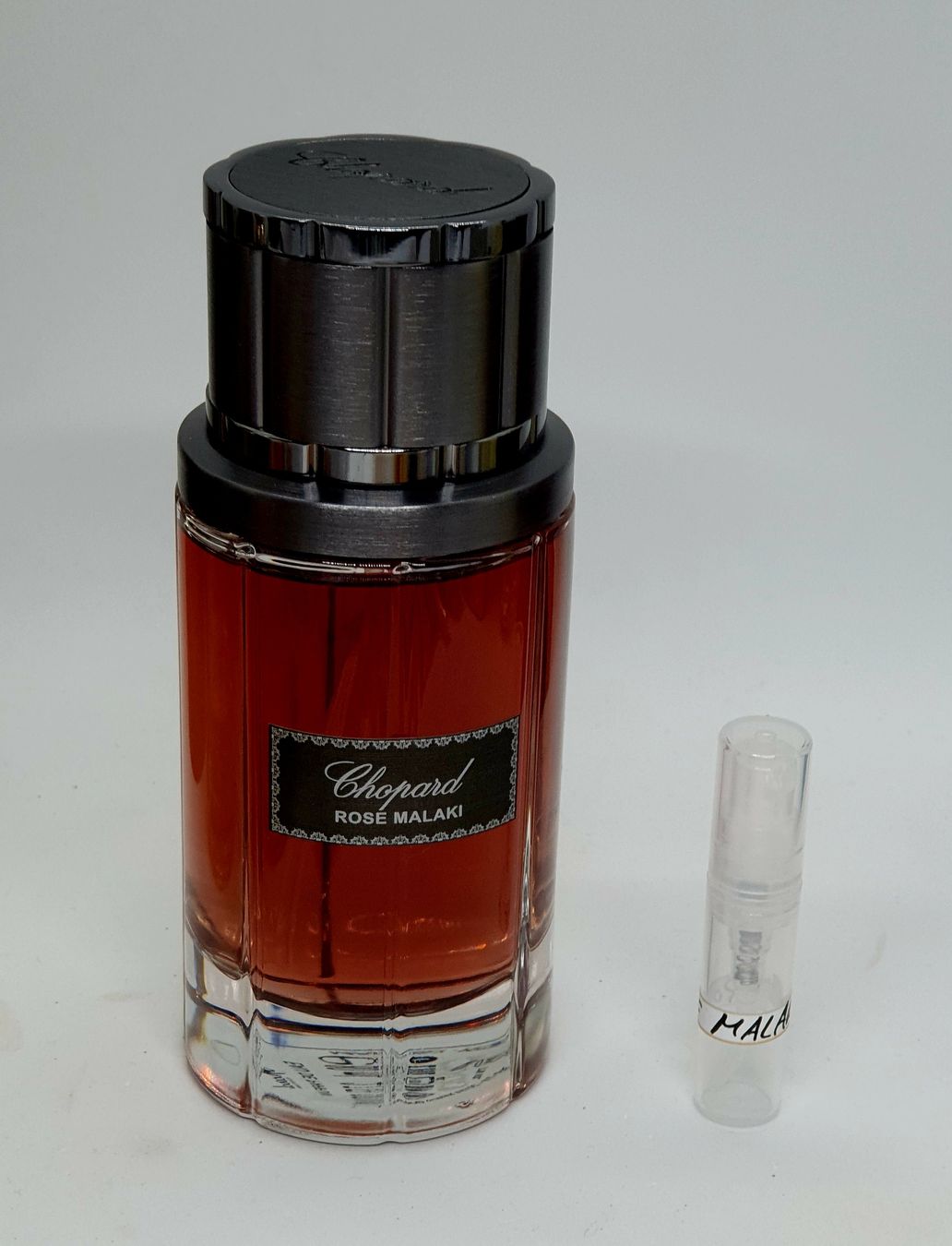 Chopard Profumi & Eau de Toilette: 2 ml ROSE MALAKI CHOPARD ABFÜLLUNG – Nuovo (secondo la descrizione) da St. Gallen venduto da CaliSunshine