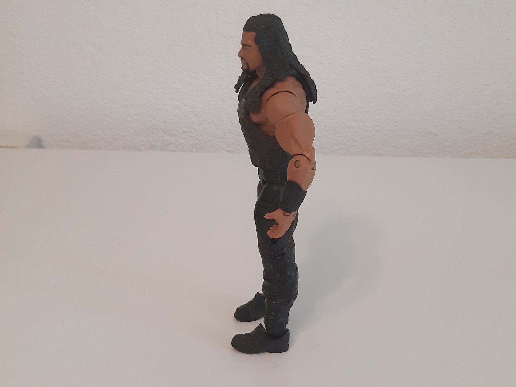 WWE Statuette: WWE Action Figure Basic Action Figure - Roman Reigns 2011 – Usato da Buchs SG venduto da Bray_Law 1