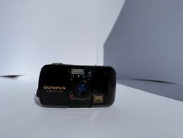 Olympus µ[mju:] PANORAMA Black + Lens 35mm f/3.5