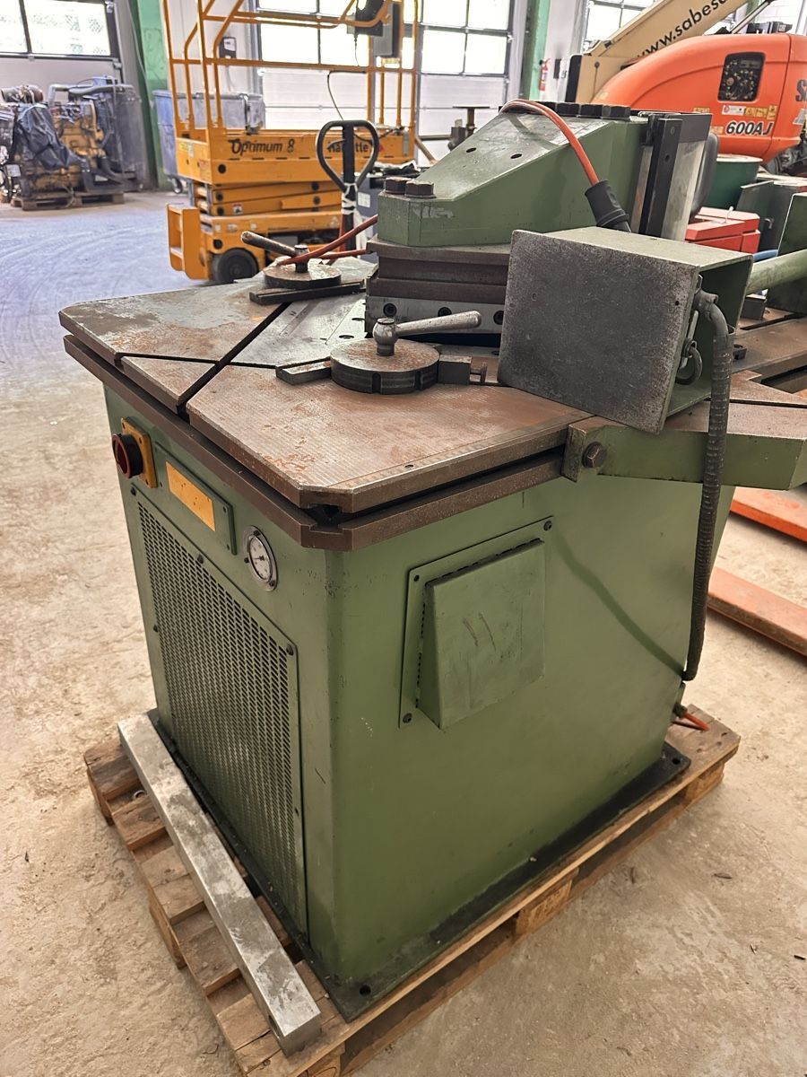 Tutte le macchine: Boschert Ausklinkmaschine Lb 15 – Usato da lyssach venduto da brax2019 5