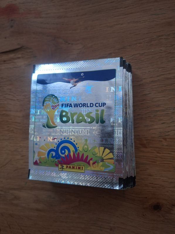 Panini Carte collezionabili: Panini WM 2014 / Originalverpackte Tüten – Nuovo (secondo la descrizione) da Horw venduto da Zemmerli
