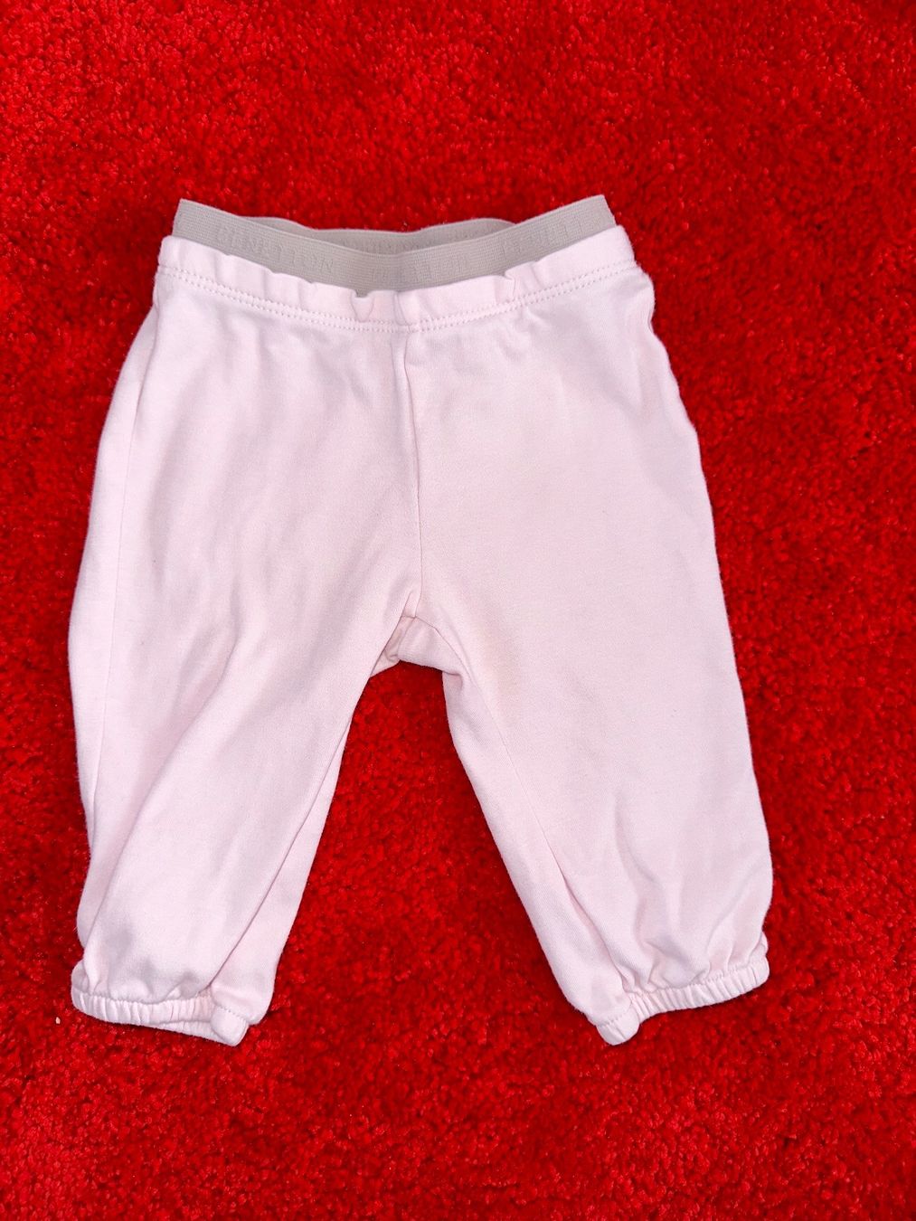 Benetton Hosen: Gr 62 benetton Trainer Hose – Gebraucht aus Wettingen von hak_52m8