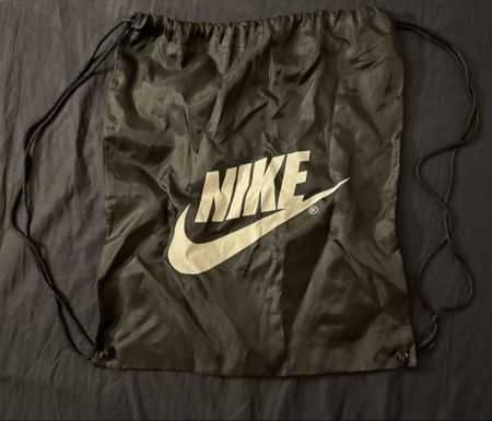 Sac à dos de sport Nike noir sac à cordon de serrage neuf