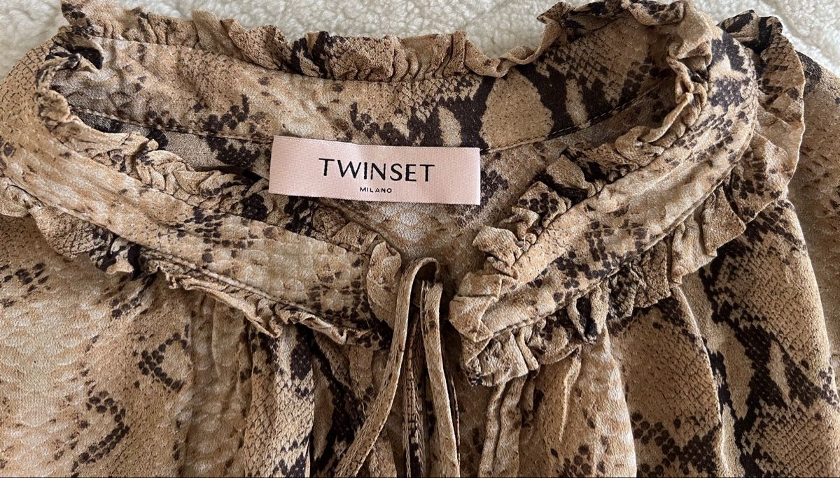 Twinset Chemisiers: TWINSET Bluse  Grösse 50  – Neuf (Voir description) à Uster par Family_Boutique 2