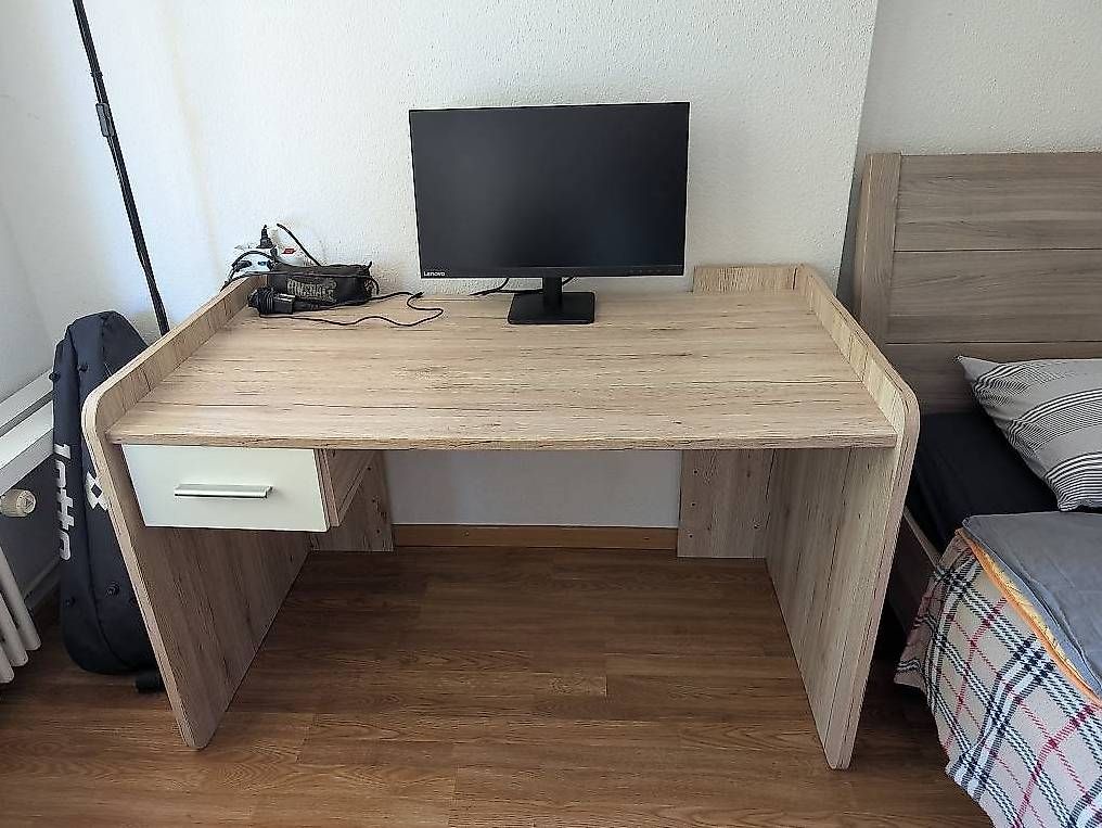 Schreibtische: Office Desk – Gebraucht aus Zürich von ale_htf5 1