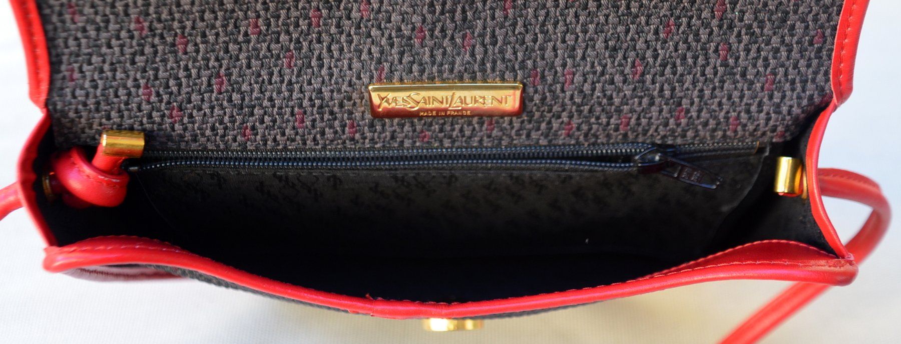 Saint Laurent Borse da donna: Tasche Yves Saint Laurent  sac – Usato da Collonges venduto da Auganien 7