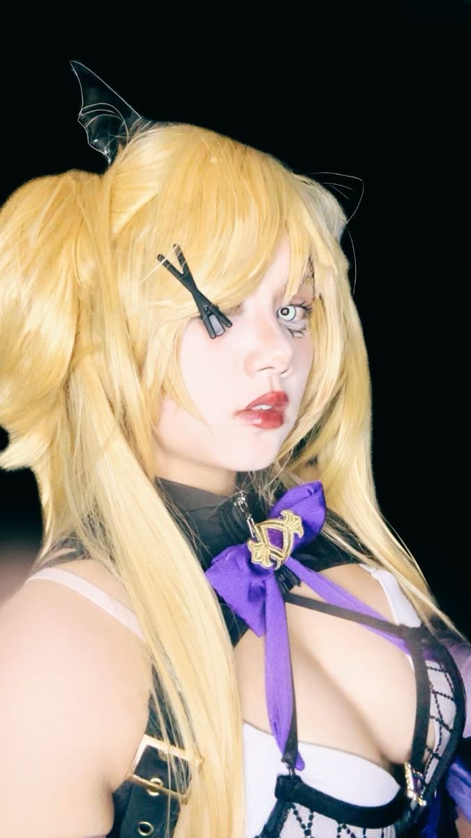 Costumi: Miccostumes Fischl second hand Cosplay – Usato da Altstätten SG venduto da sor_dn8h 3