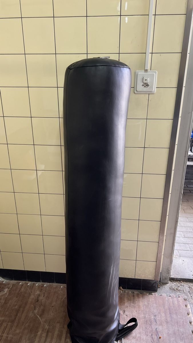 Sacchi da boxe: Boxsack 150cm – Usato da Escholzmatt venduto da Garamero 1