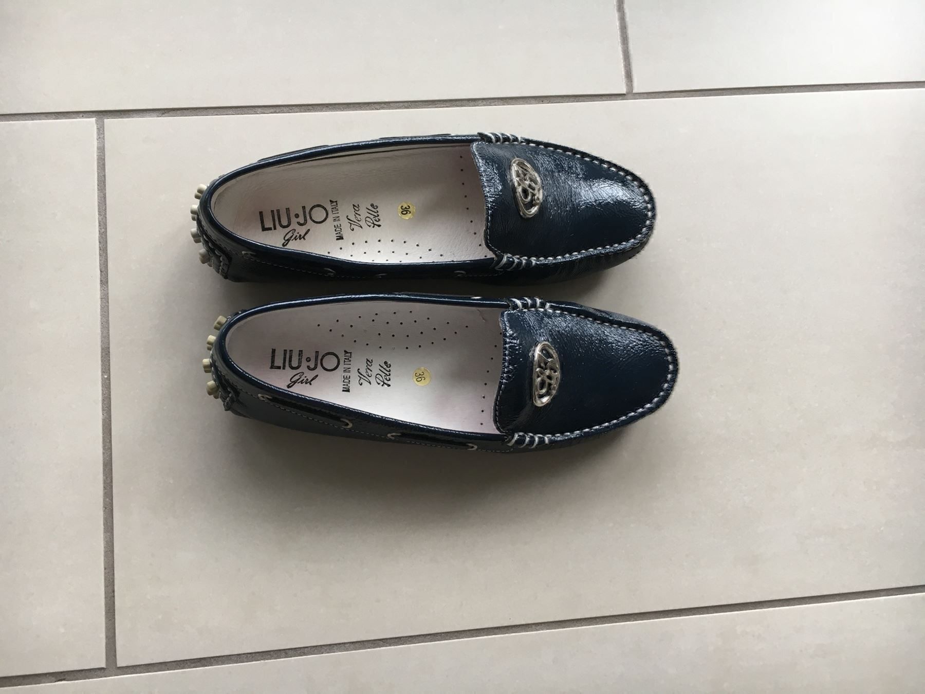 Liu Jo Damenschuhe: Mokassins Marke LIU JO, LP ca. 290 CHF – Neu (gemäss Beschreibung) aus Buchs-ZH von rivella55