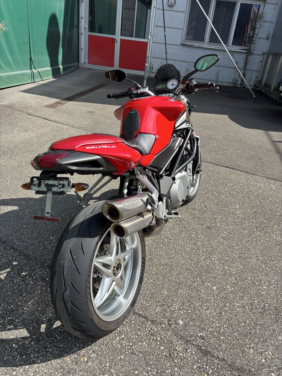 MV Agusta Route: Mv Agusta Brutale 750 s – D'occasion à Ruswil par Stella8883 1