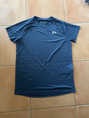 T-shirt Under Armour YL/JG bleu état neuf