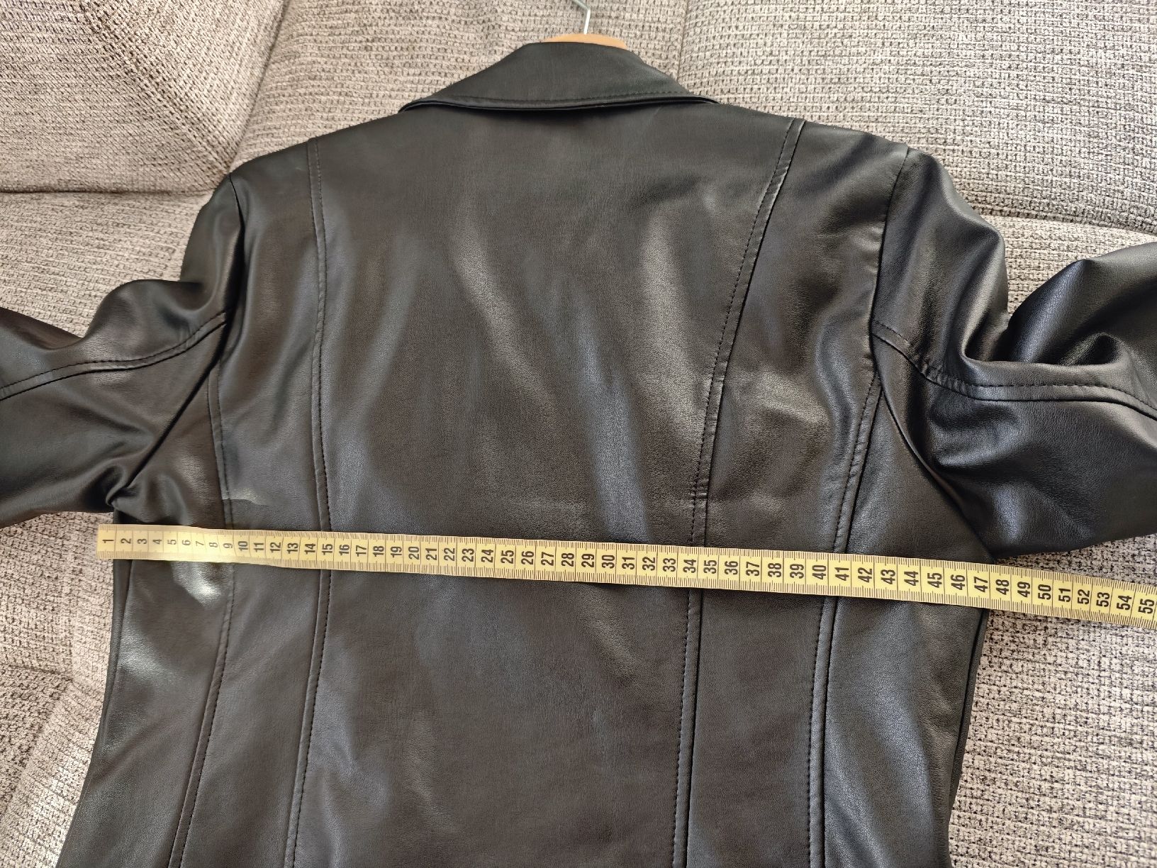 Giacche: Stylish Black Leather Jacket Mohito Gr. 40 – Nuovo (secondo la descrizione) da Zürich venduto da alu_dzr7 8