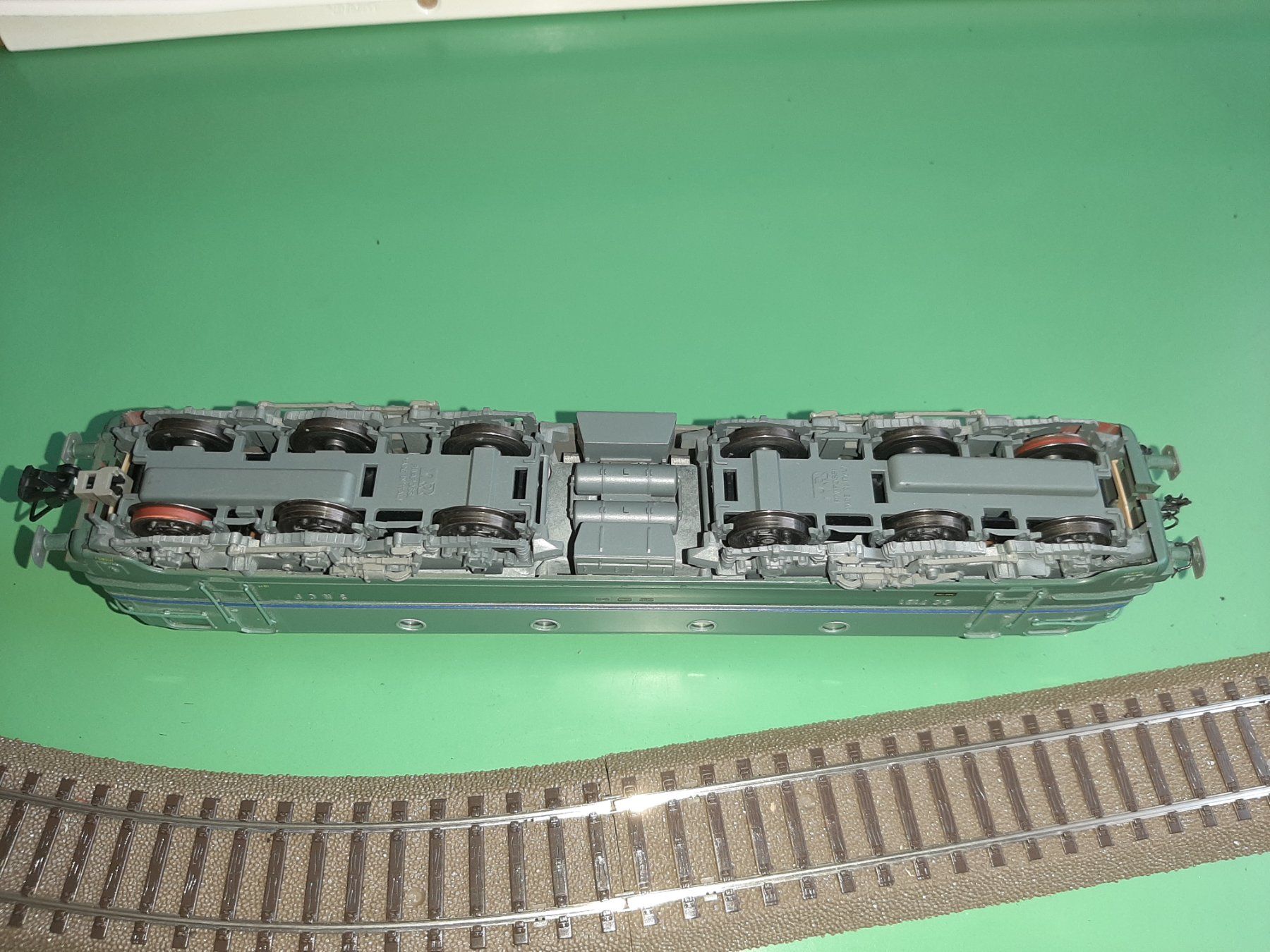Rivarossi Modellini di ferrovie: RIVAROSSI CC 7131 – Usato da Avully venduto da RIVALIS 3