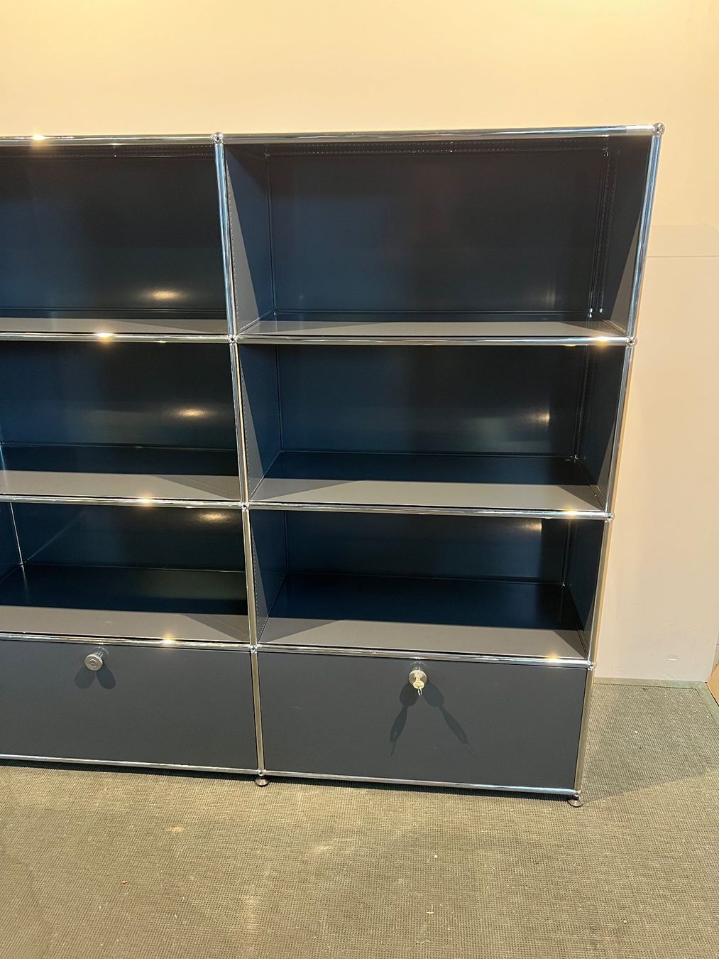 USM Regale: 009 USM Haller Möbel 2x4 – Gebraucht aus Wangen an der Aare von TBYN 1