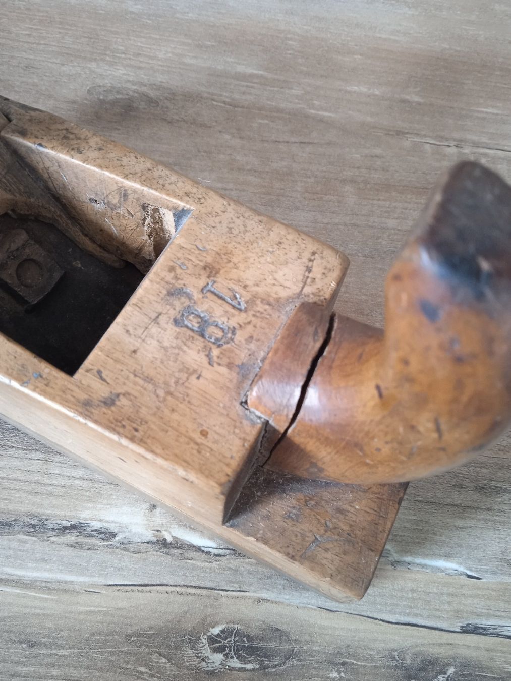 Tutti gli attrezzi: Antiker Holz-Hobel von 1818 – Usato da Rothrist venduto da MaSa82 4