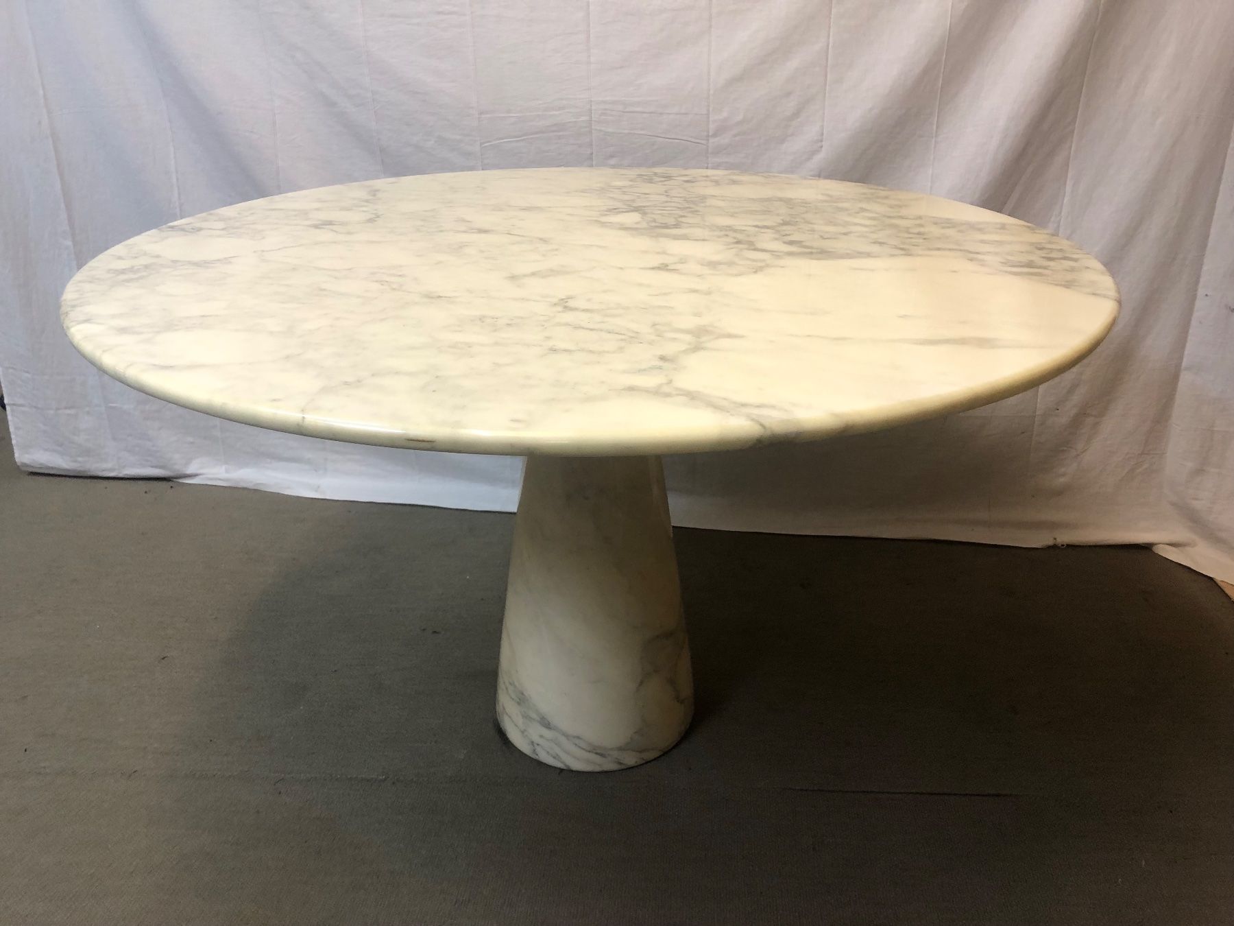 Tavoli: Runder Marmortisch Tulpenform; 120cm Durchmesser – Usato da Brunnen venduto da Allerwaren 3