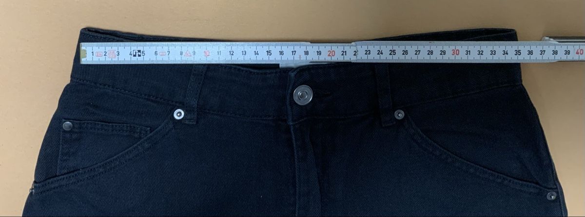 H&M Hosen: H & M Hose, Grösse 36 – Gebraucht aus Zollikerberg von Jvac2 1