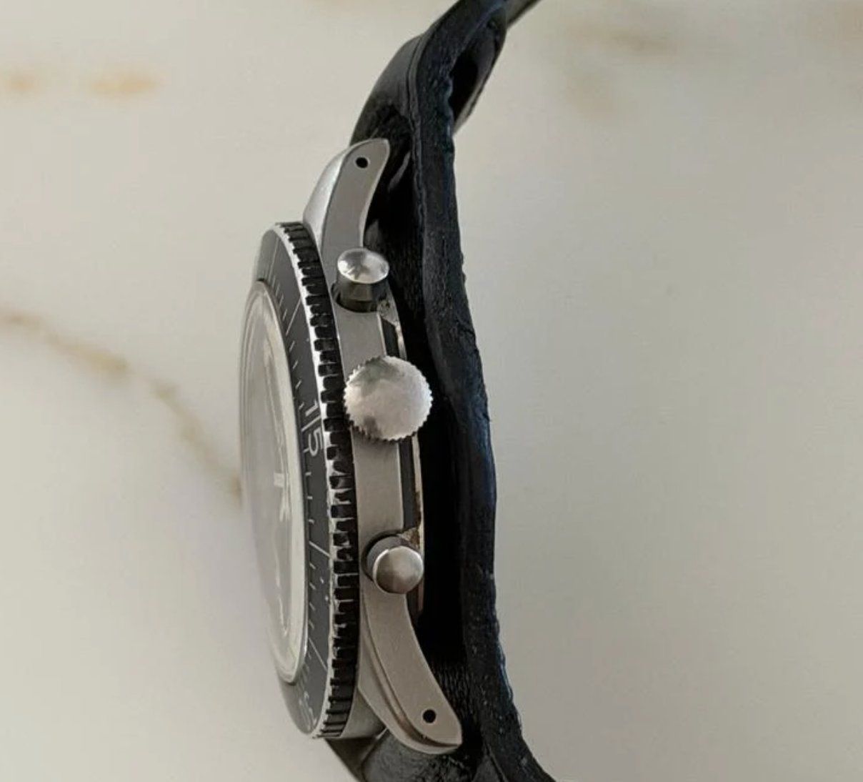 Tag Heuer Orologi: Heuer Bundeswehr Flyback - Ref 1550 – Usato da Zürich venduto da brothersinwatches 5