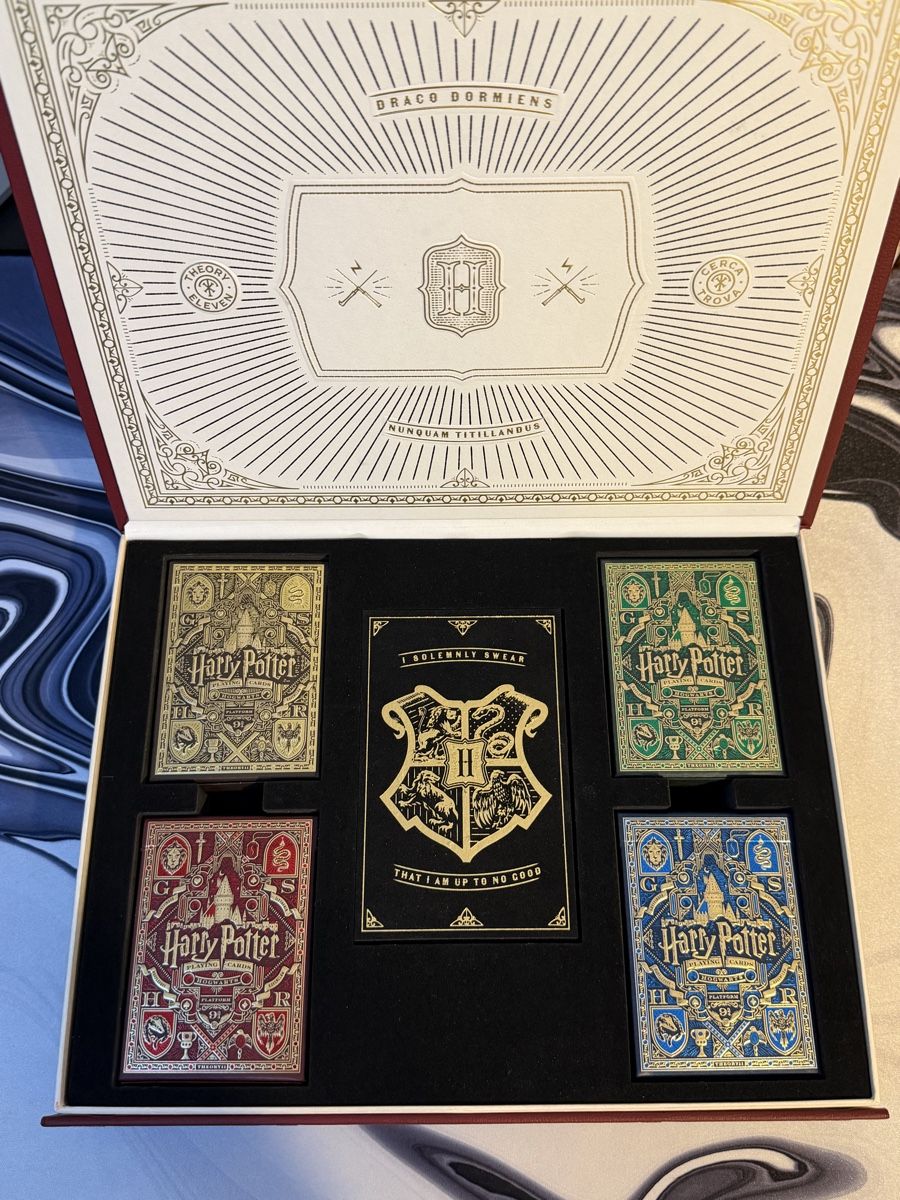 Jeux: Harry Potter Spielkarten Box Set – Neuf (Voir description) à Mörschwil par PGdexx 1