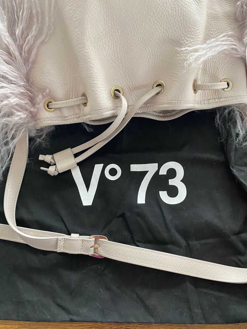 Borse da donna: Tasche von V73 – Usato da Rudolfstetten venduto da Bar_wk82 3