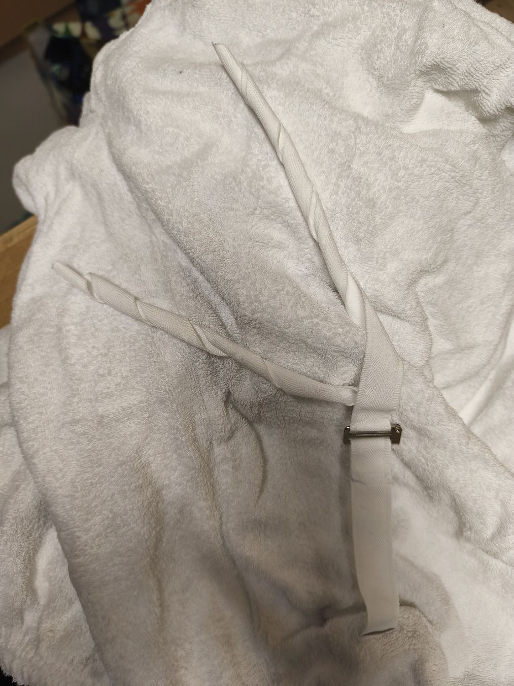 Zewi Coperte: Zewi Decke 1.40 x 70cm – Usato da Illnau venduto da snejinka 2