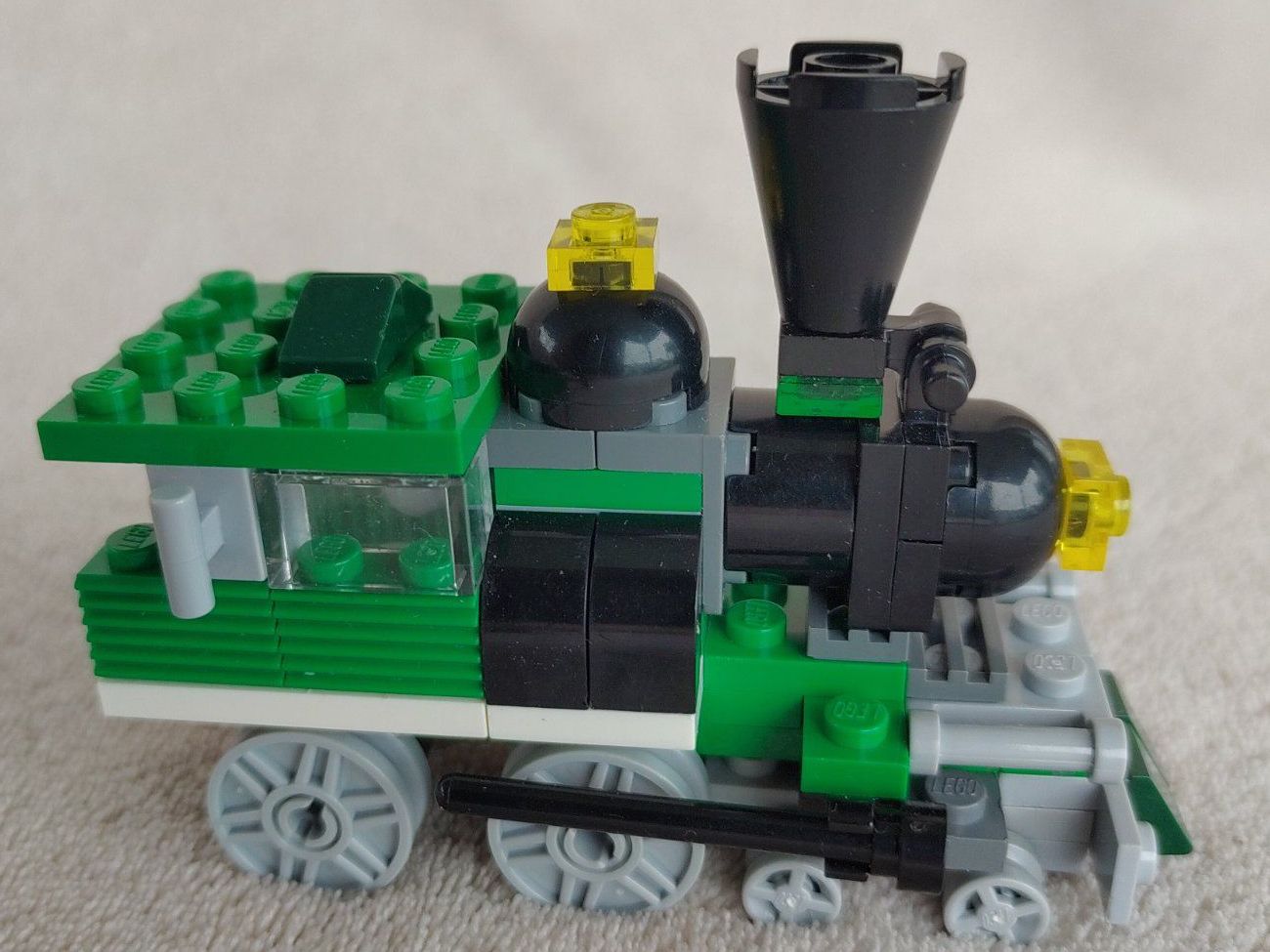 Lego Kit di costruzioni: LEGO Creator Mini Train Nr.4837 – Usato da Strengelbach venduto da Phorensic_30