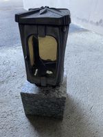 Grab Laterne / Grablicht mit Granitsockel, Winterfest