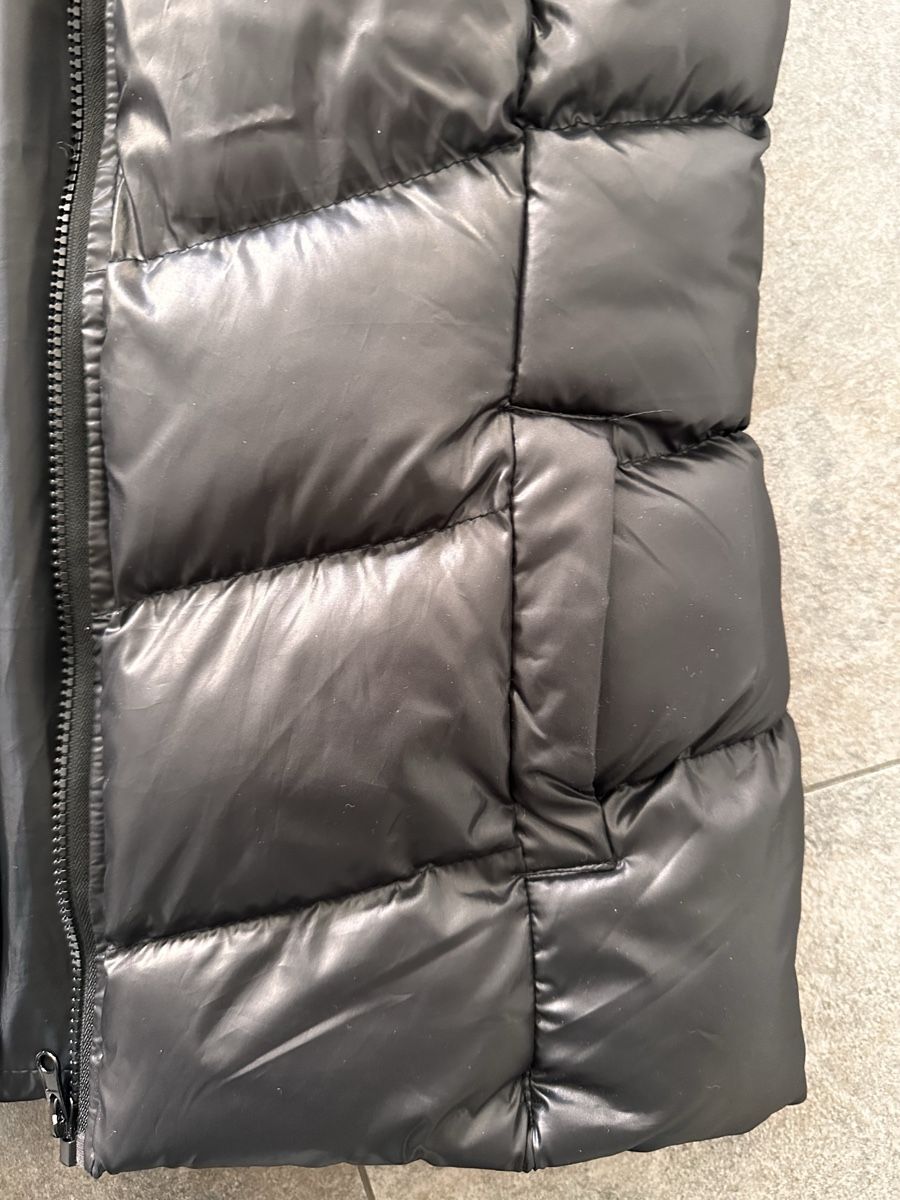Gilet & Giacche senza maniche: Weste mit Kapuze schwarz, Gr. 34/36 – Usato da Sissach venduto da tapasu 2