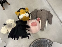 Animal head decoration